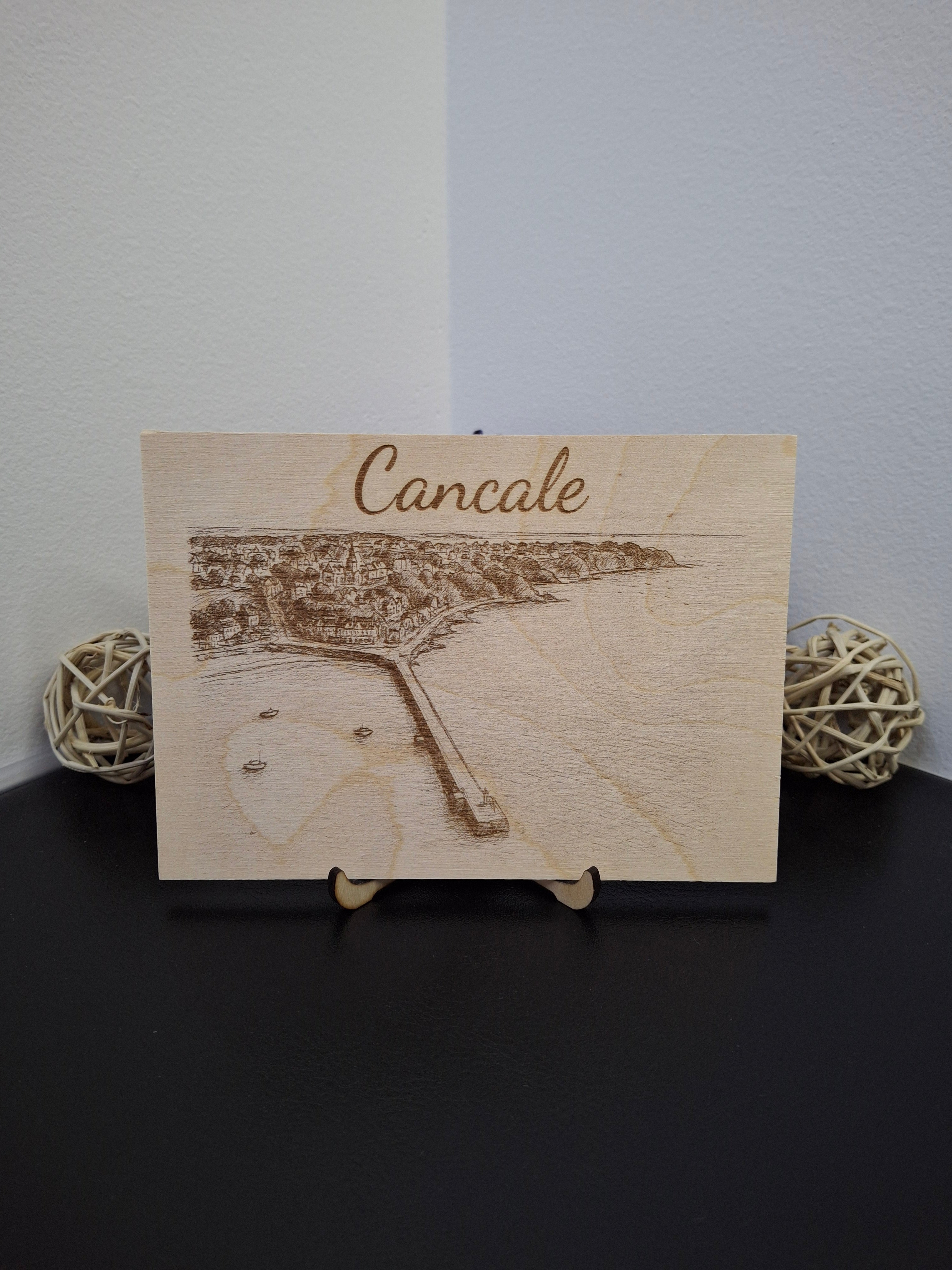 Carte postale en bois