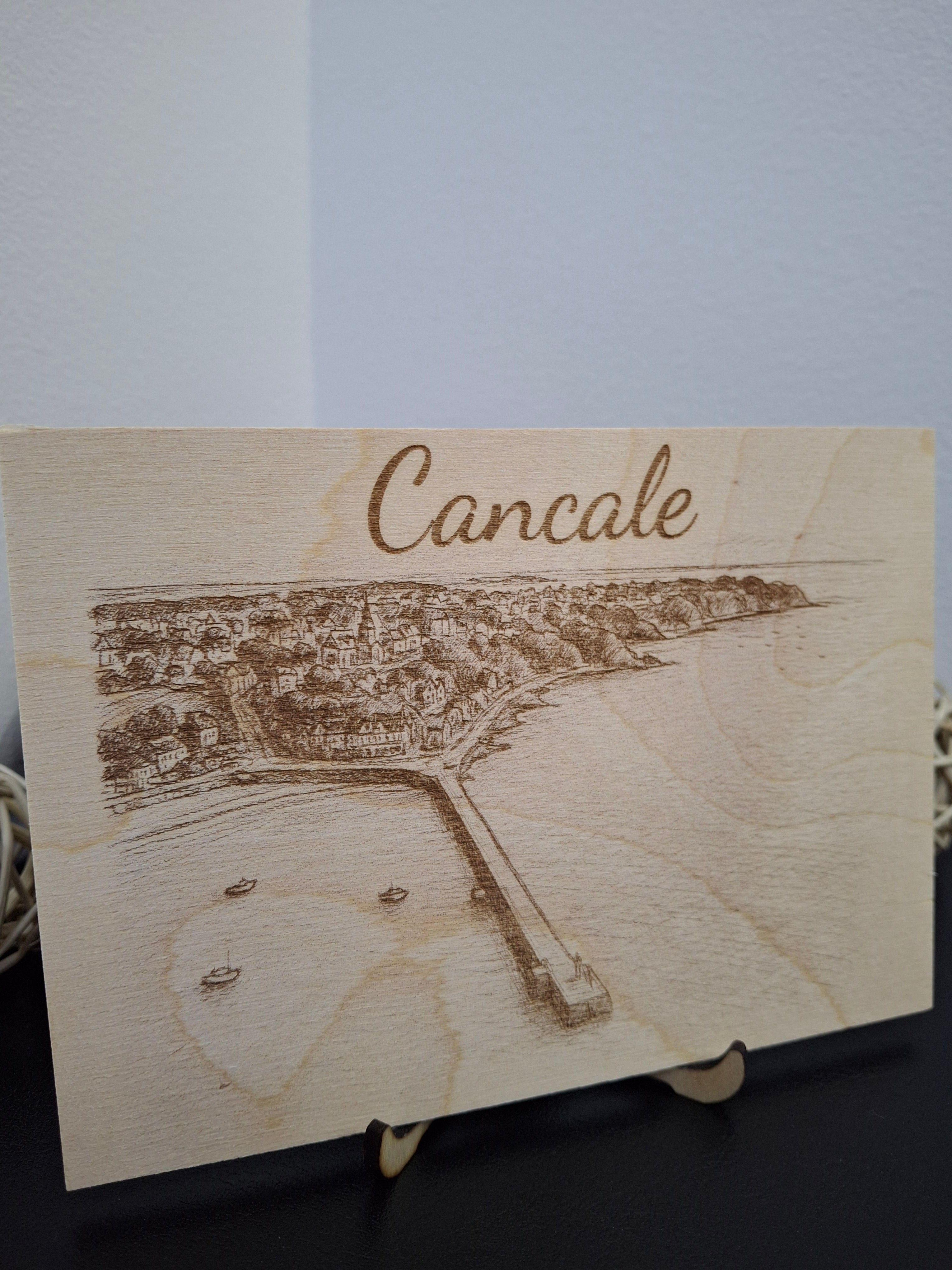 Carte postale en bois