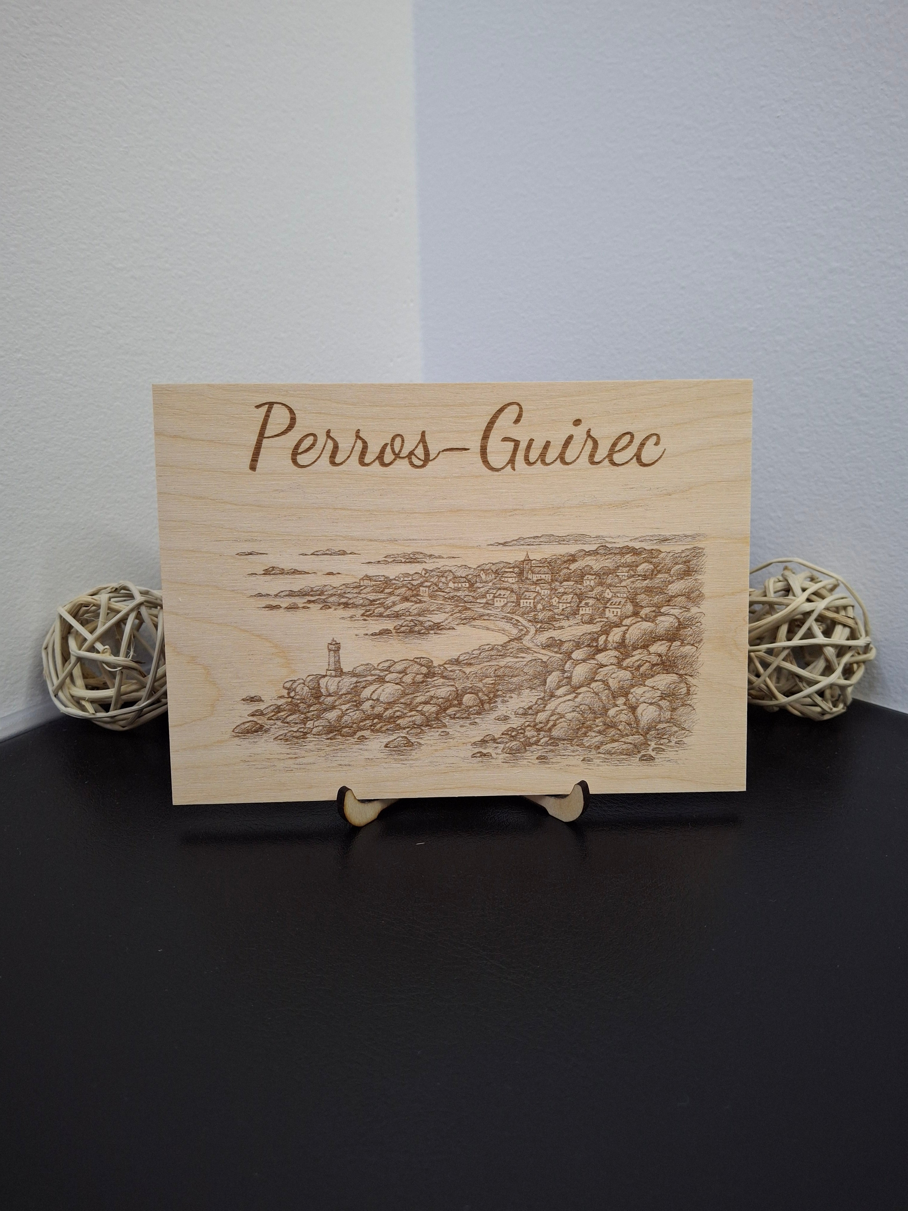 Carte postale en bois