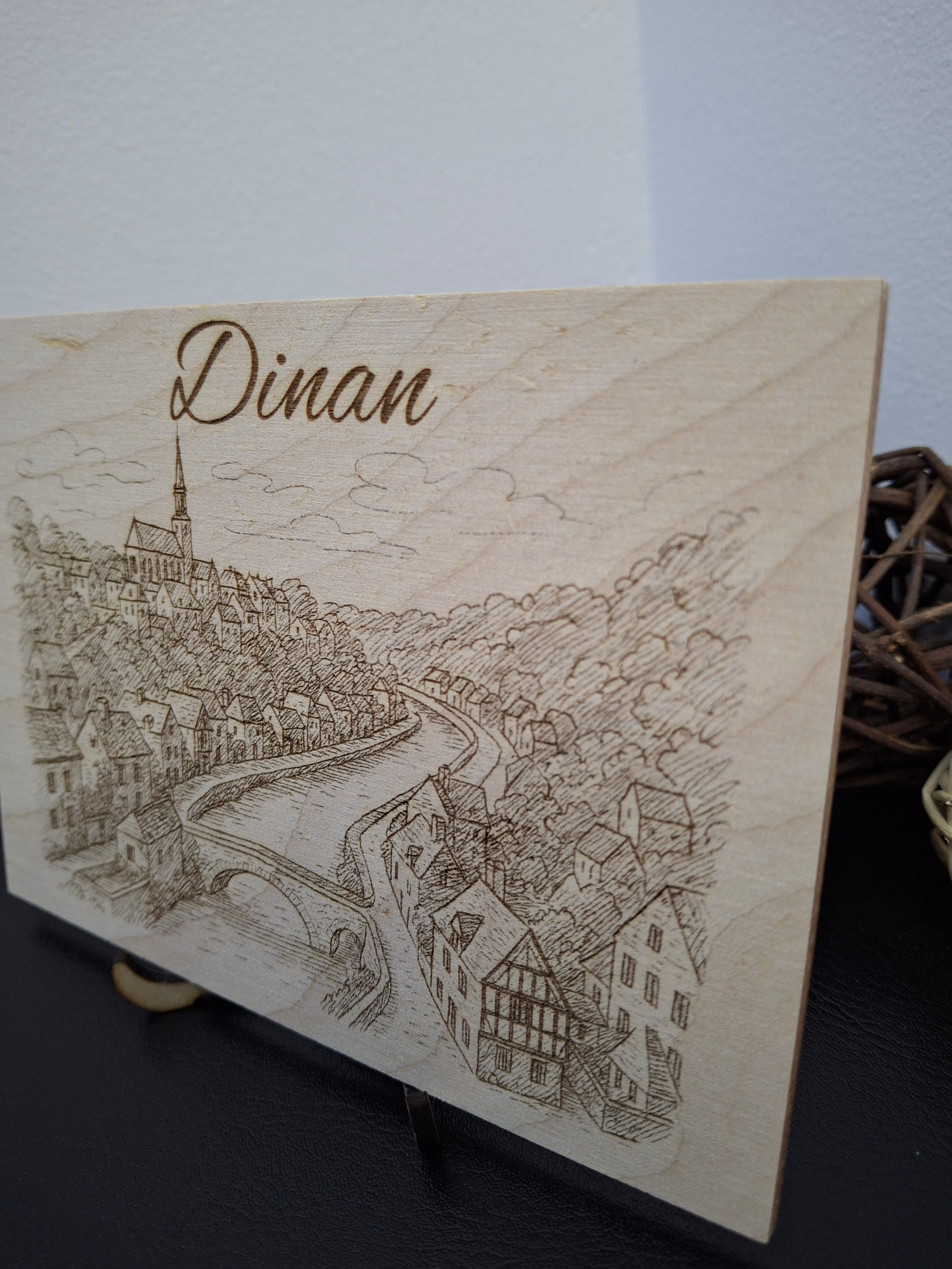 Carte postale en bois