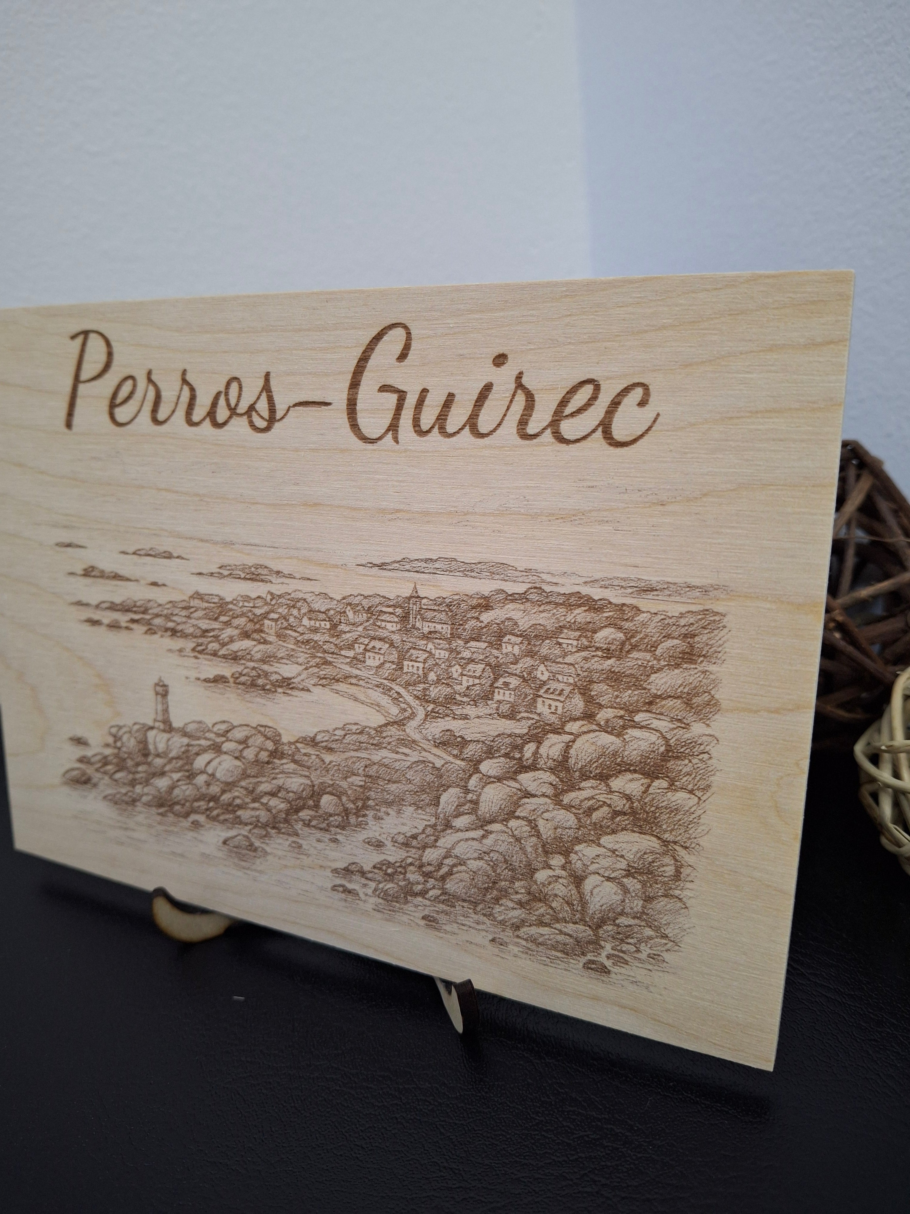 Carte postale en bois