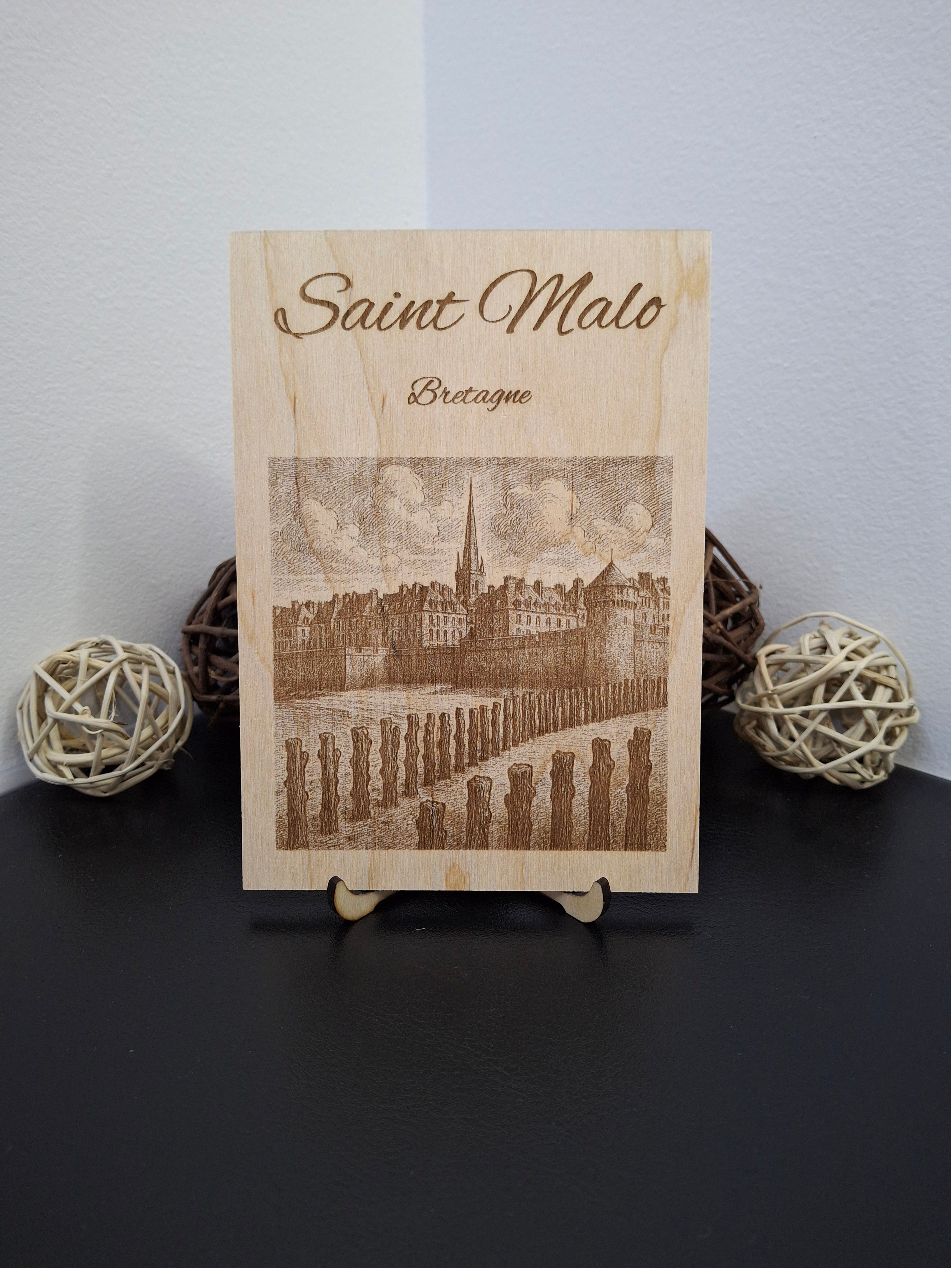 Carte postale en bois